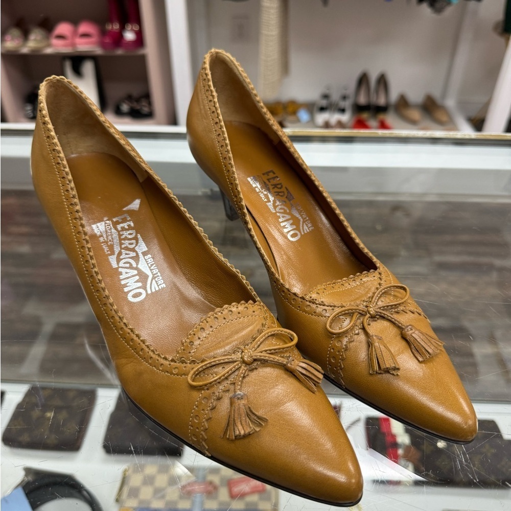 Salvatore Ferragamo Leather Bow Tie Oxford Slip‎ On Pumps Women’s 7.5